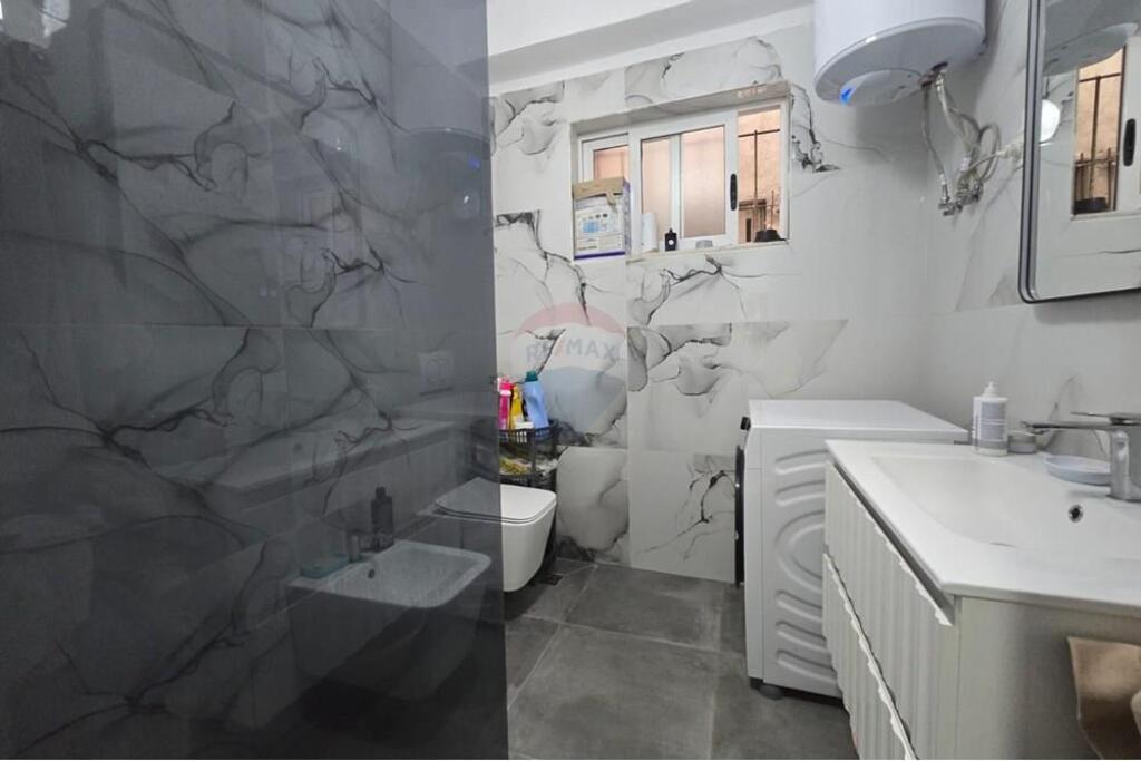2+1 apartment for sale in Porcelan!