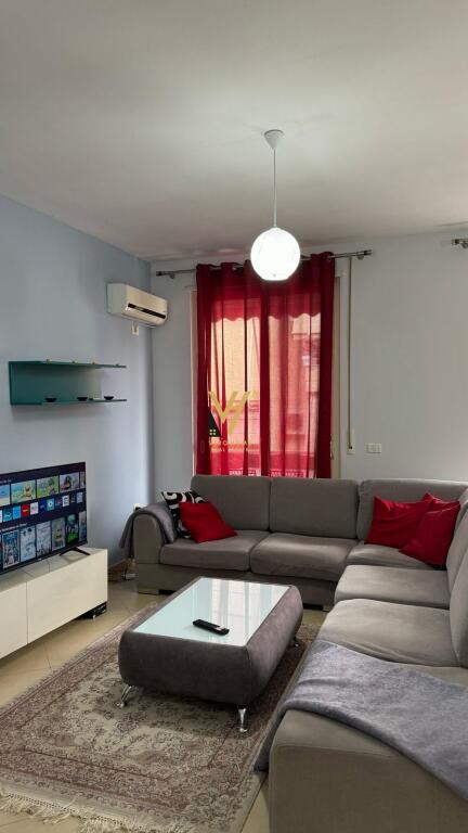 2+1+2 APARTMENT FOR RENT ON PETI STREET, ZOOLOGICAL GARDEN 700 EURO