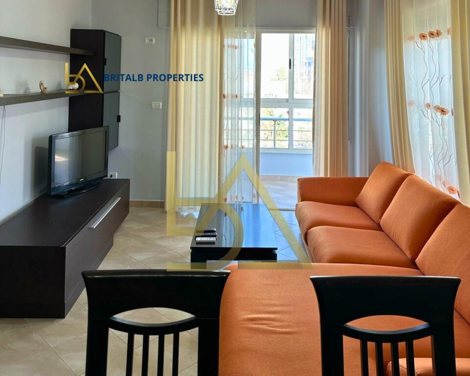 For sale: 2+1 apartment near Hotel Adriatik, Durrës.