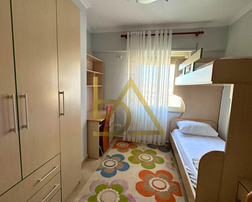 For sale: 2+1 apartment near Hotel Adriatik, Durrës.