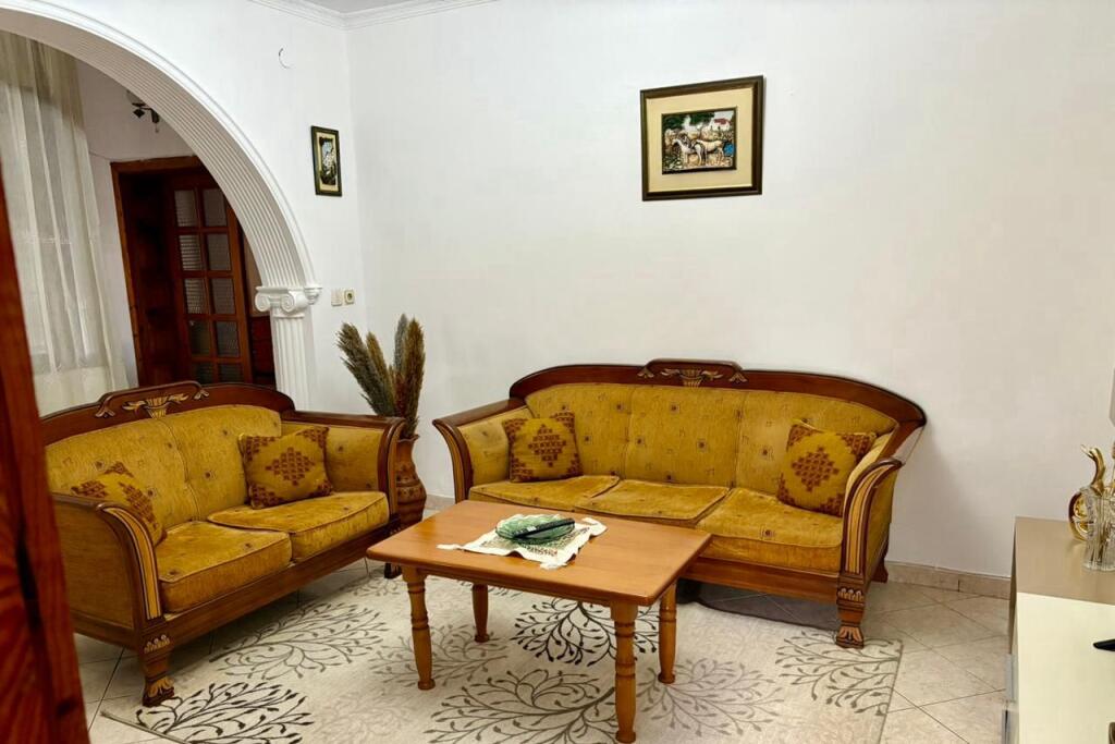 House for Rent 2+1 Near the Former Bus Park (ID BV22428) Tirana