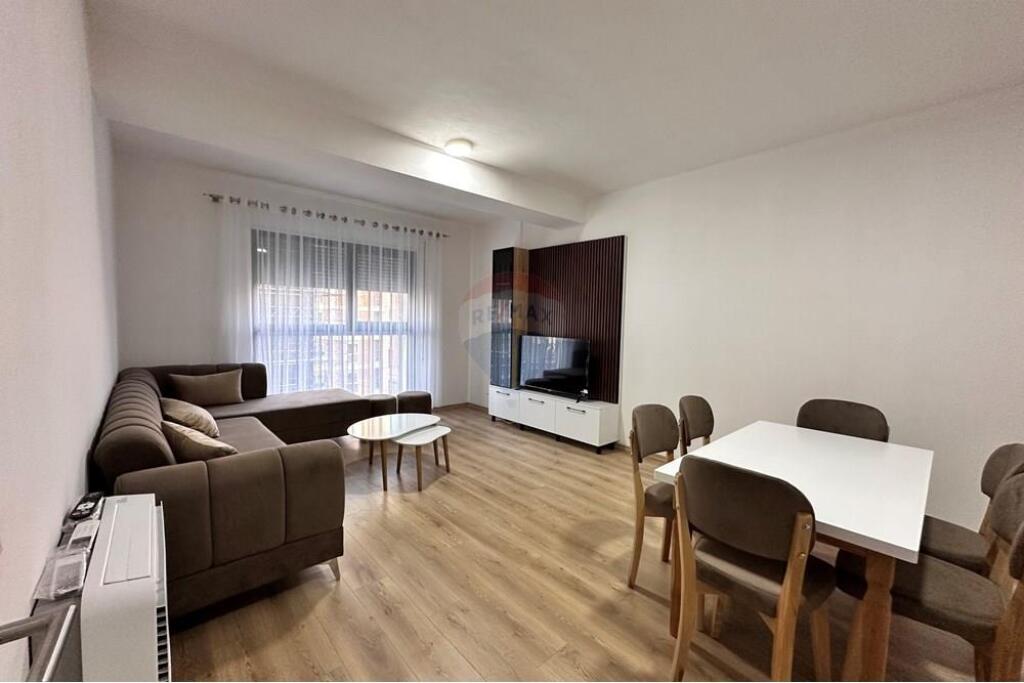 2+1+2 Apartment + Parking for rent