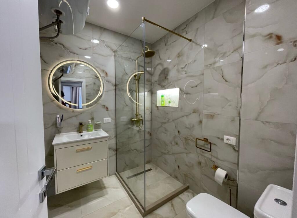 Apartment 2+1+2 for rent, Zogu i Zi near Ring Center 800 euros.