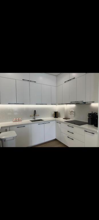Shitet Apartament 3+1+2. 156 M2. 📍 Kompleksi Erli. Okazion 