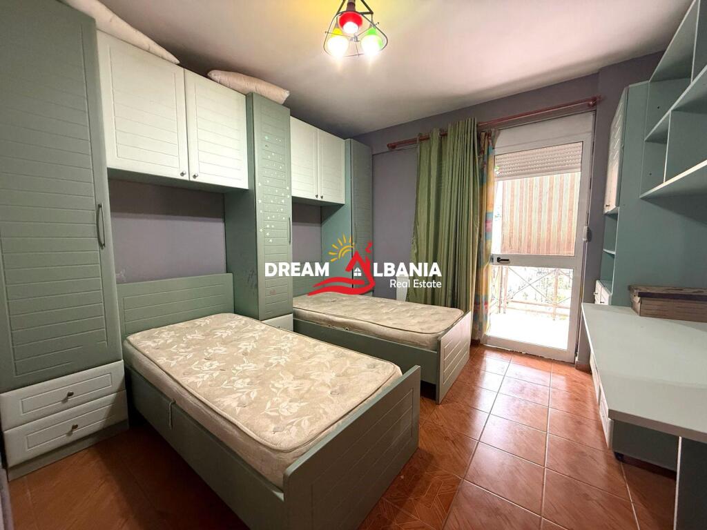 Apartament/Zyre 2+1+2 me qera ne Bllok tek Garda (ID 42215206)