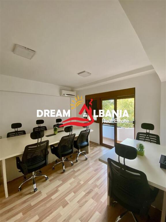 Ambient zyre me qera tek 9 kateshet (ID 42611216)