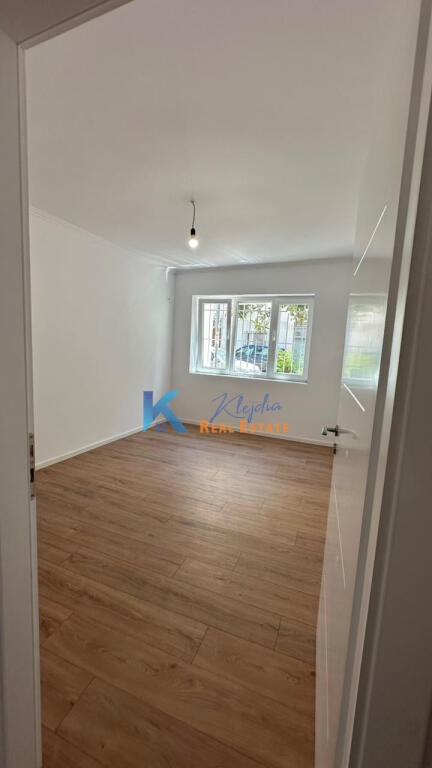 2+1 for SALE at Varri i Bamit