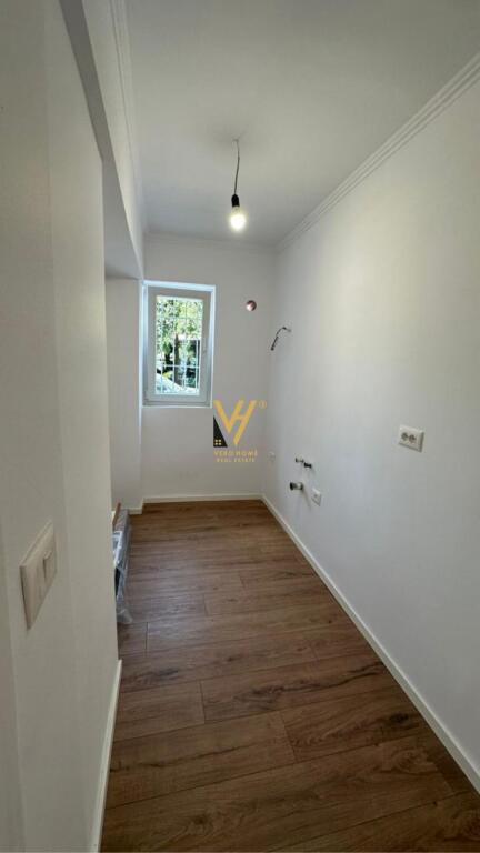 APARTMENT FOR SALE 2+1+GLASS IN XHAMLLIKU 118,000 EURO