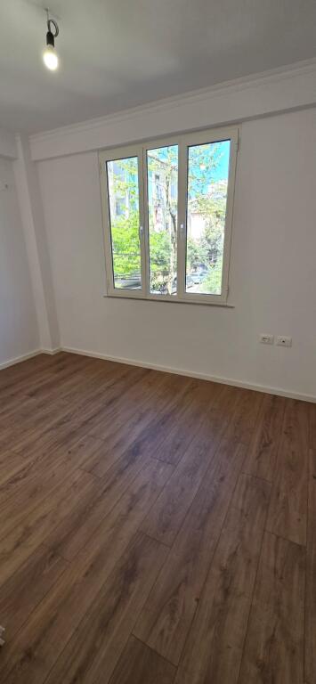 🏢At Mozaiku in Tirana, Sander Prosi Street, a 1+1 apartment is for sale for 110,000 euros.
