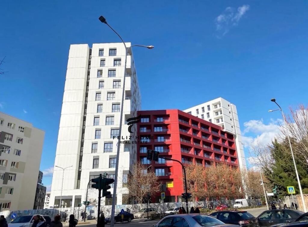 OFFICE FOR RENT 113 M2 PHARMACY 10 700 EURO