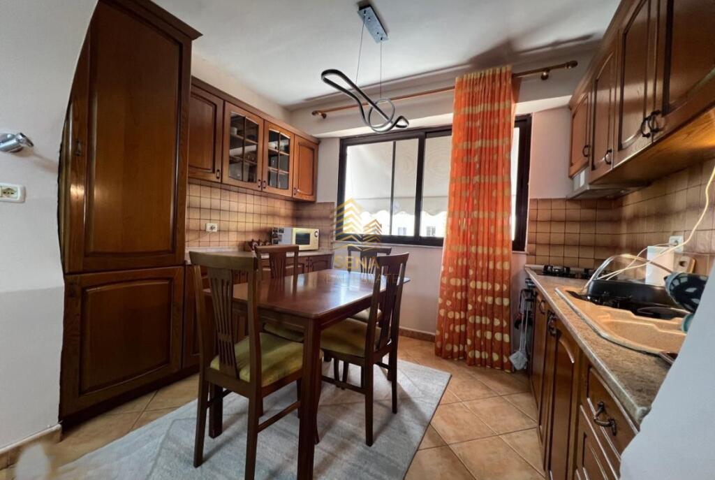 Qira, Apartament 2+1+blk,Myslym Shyr ,700 Euro/Muaj 📲 0692096050