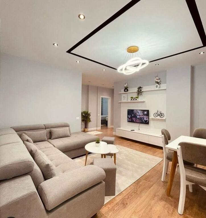 Affittasi appartamento 2+1, via Ndre Mjeda Complesso Contatto 690 euro