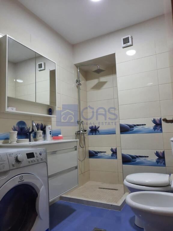 A 1+1 apartment is for rent near the student city.