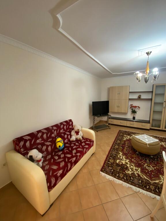 2+1 apartment for rent near Dinamo Stadium (former Shushica).
