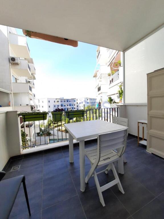 A 1+1 apartment is for rent near the student city.