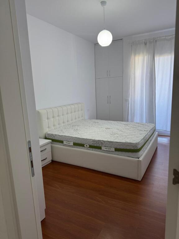 Affittasi appartamento 2+1, via Ndre Mjeda Complesso Star 600 euro.