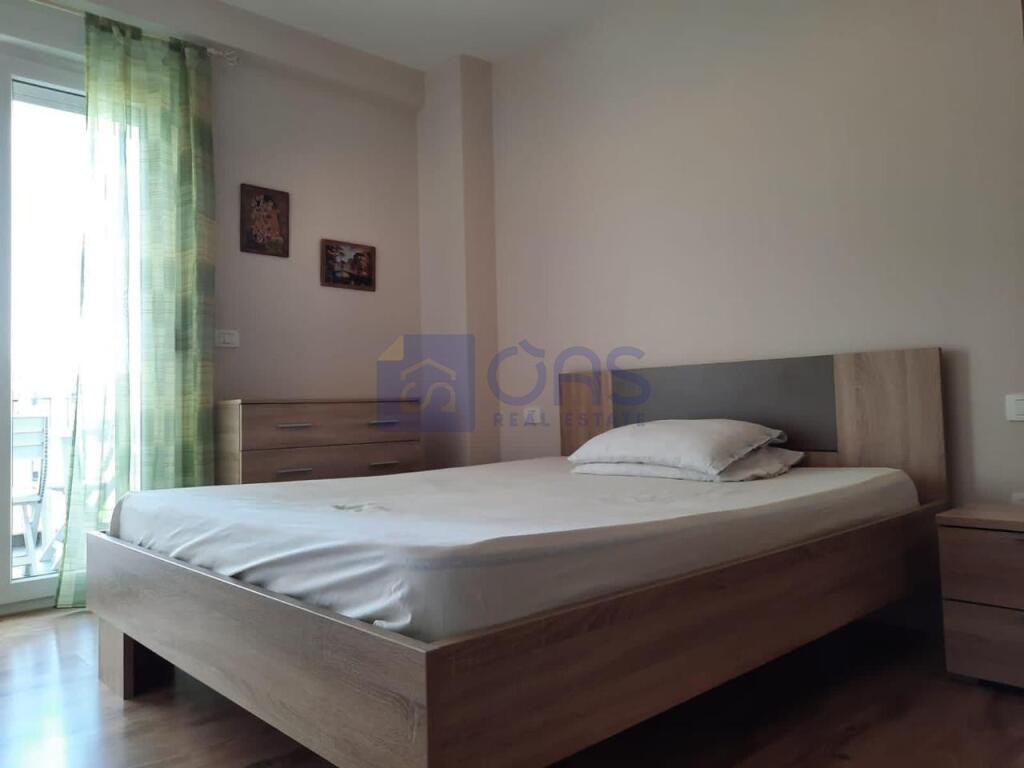 A 1+1 apartment is for rent near the student city.