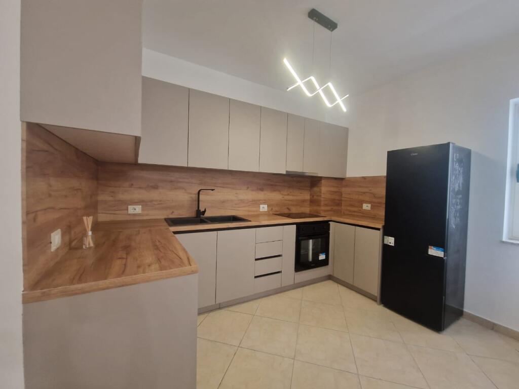 An apartment is available at Kodra e Diellit.