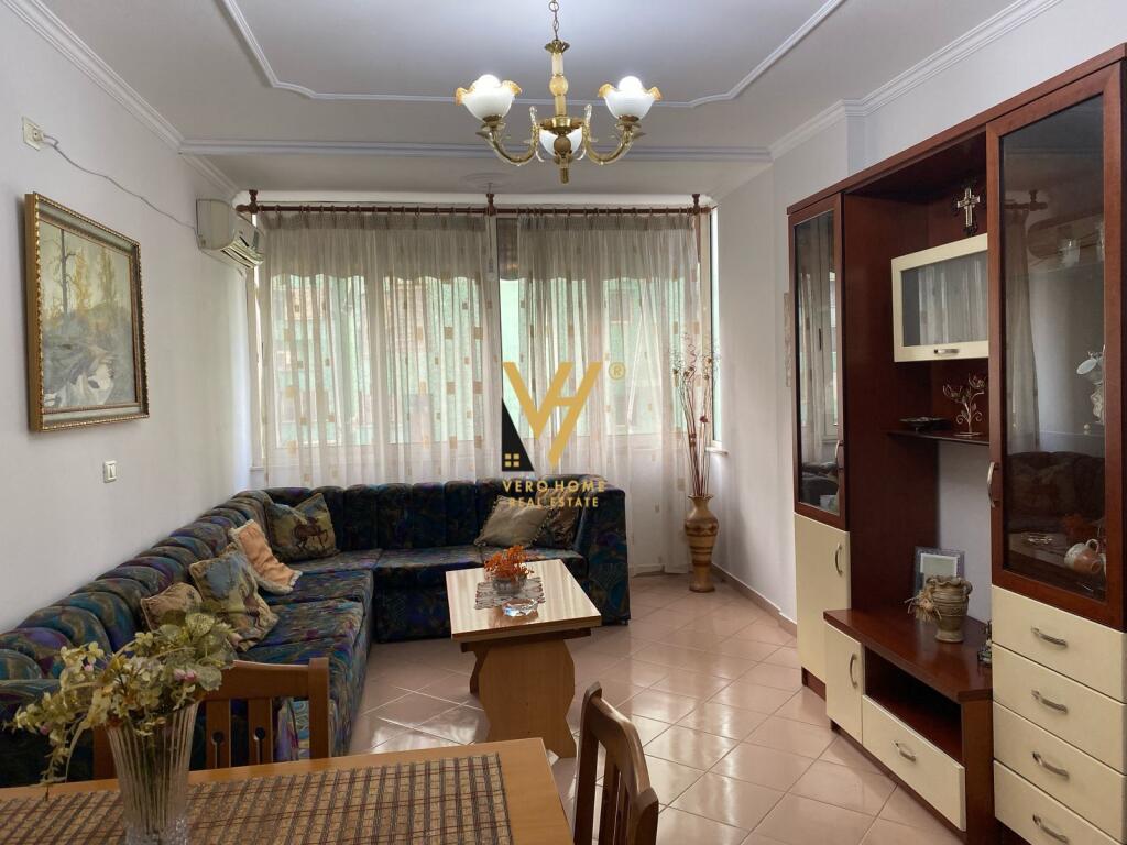 APARTMENT FOR SALE 1+1 ON TISH DAHIJA STREET, PARIS COMMUNE 155,000 EURO