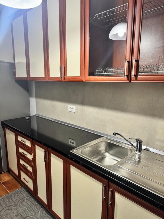 Apartment 1+1 for rent in LAPRAKE 45,000 lek.