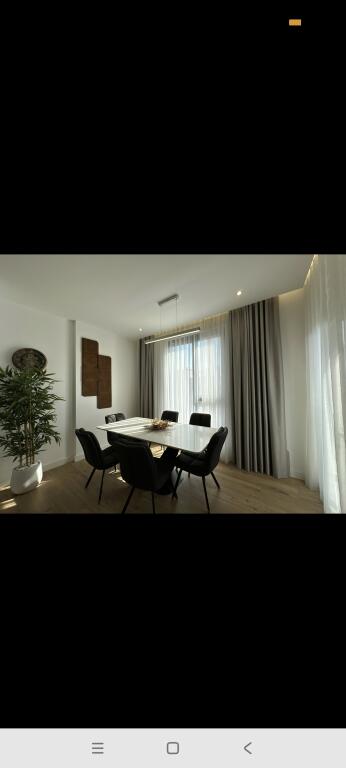 Shitet Apartament 3+1+2. 156 M2. 📍 Kompleksi Erli. Okazion 