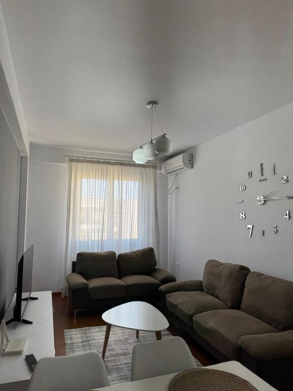 Affittasi appartamento 2+1, via Ndre Mjeda Complesso Star 600 euro.