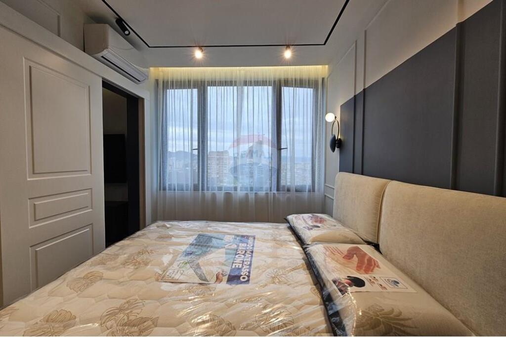 Apartament - Për Qira - Shallvaret, Tiranë