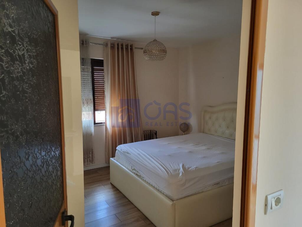 A 2+1 apartment is for rent in Selvia.