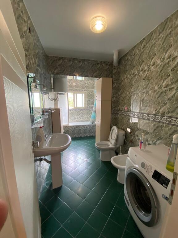 Apartment 2+1 for rent near Dinamo Stadium.