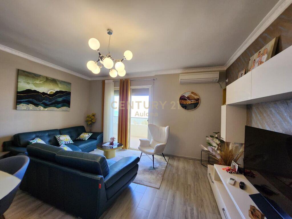 APARTMENT 2+1 FOR SALE ON THE LUNGOMARE WITH SEA VIEW