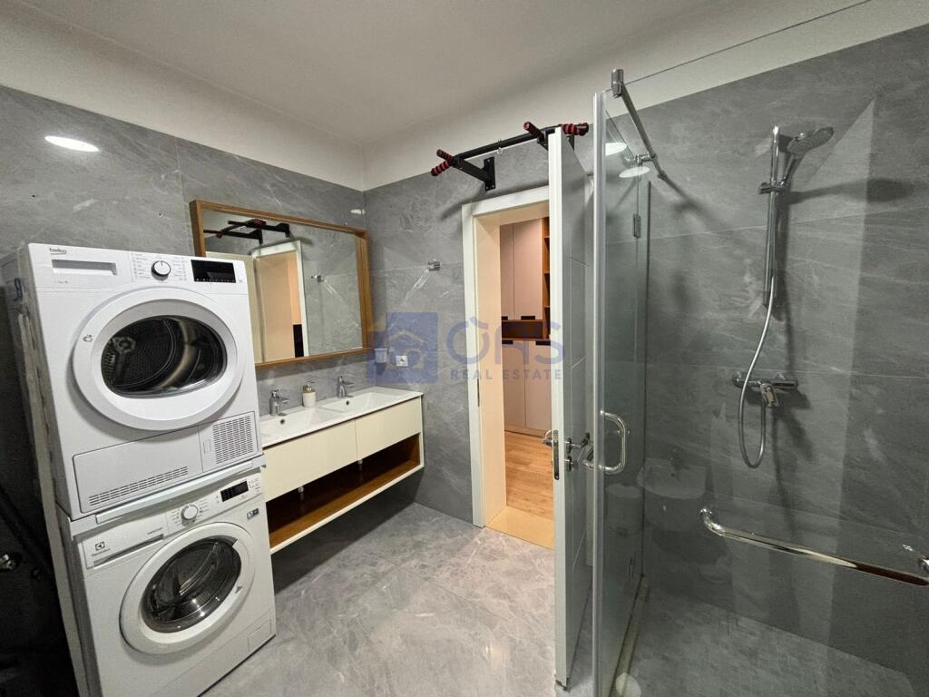 A studio apartment is available at the German Villas.