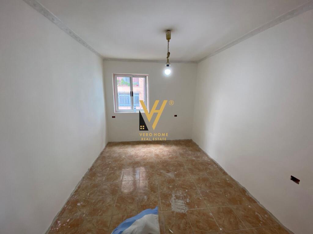 APARTMENT FOR SALE 2+1+BALCONY IN KOMUNA E PARISIT 155,000 EURO
