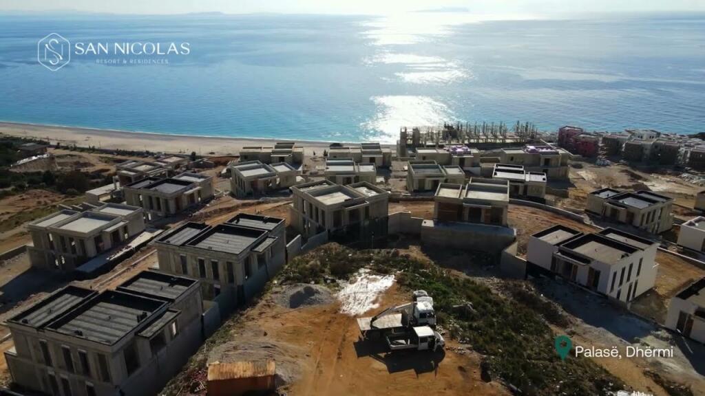 Apartment 1+1 for sale in the San Nicolas tourist complex, Dhërmi.