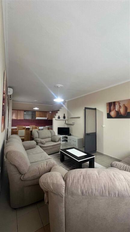 A 1+1 apartment is available for rent in Don Bosco at the end of the street.