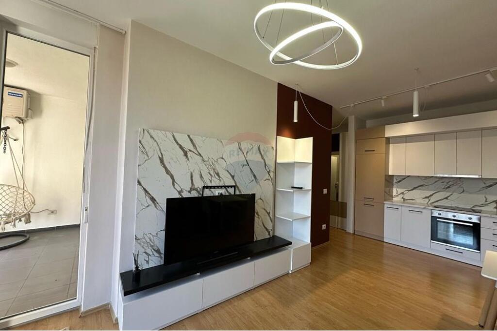A 2+1+2 apartment is available for rent.