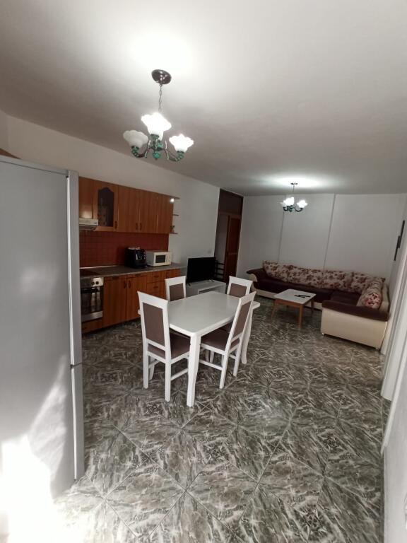 Apartment 2+1 for rent, Don Bosko near Viva Market 500,000 lek.