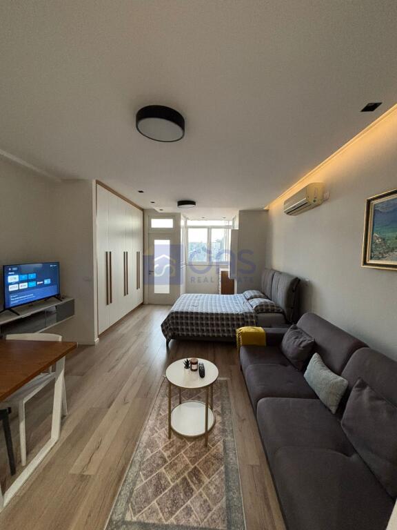 A studio apartment is available at the German Villas.