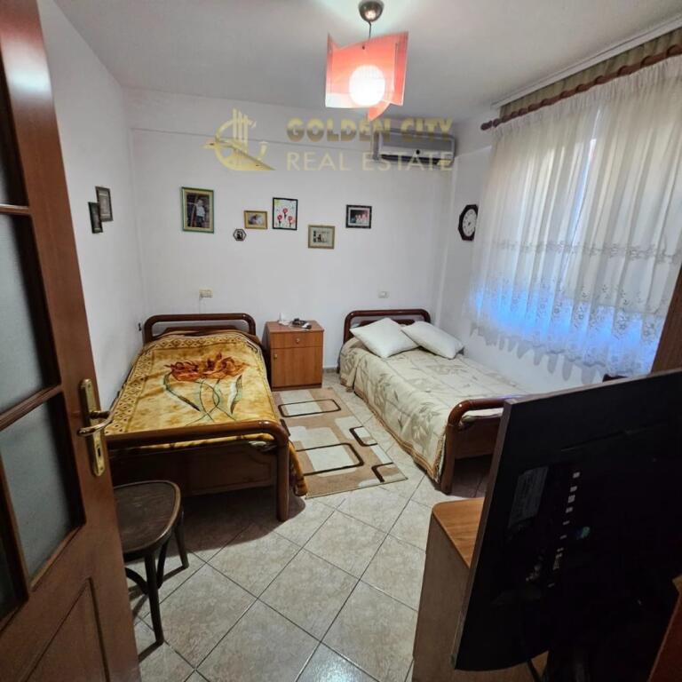 Apartment for sale 1+1/2+1 in neighborhood 18