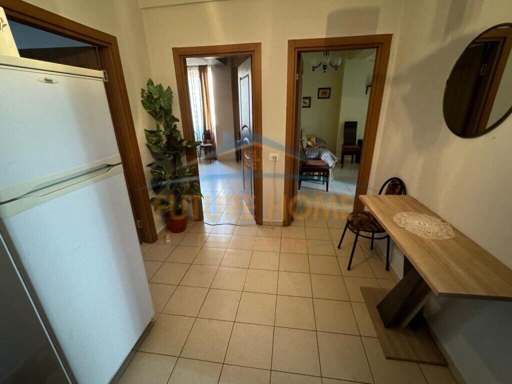 Affitto, Appartamento 2+1, Quartiere 16, Korçë (KO52857)