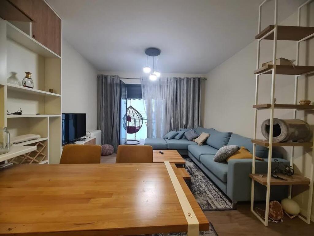Apartament per Qera