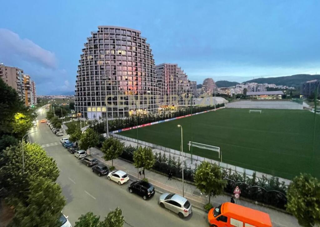 ✨ 2+1+2 APARTMENT WITH PARKING SPACE FOR RENT – KOSOVARËVE STREET