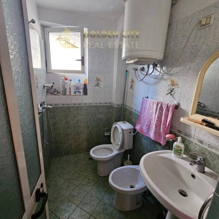 Apartment for sale 1+1/2+1 in neighborhood 18