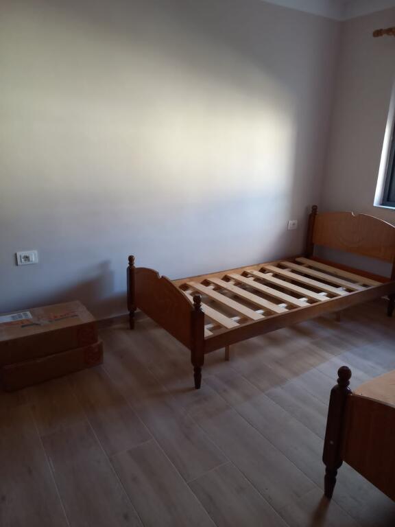 Mine Peza, 2+1 apartment, (550 Euro) behind Gazheli.