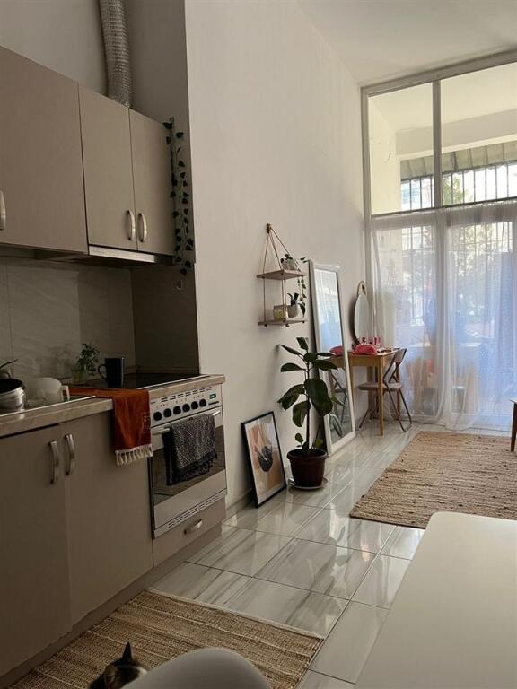 Duplex in vendita in via 5 Maggio, Tirana (78.000 euro)