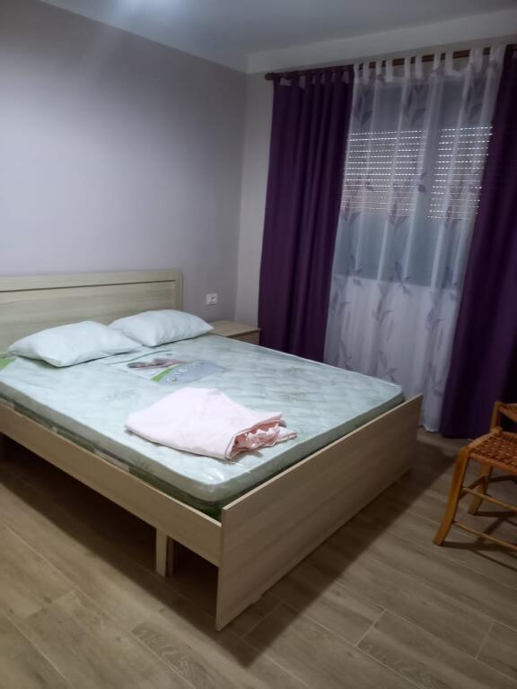 Mine Peza, 2+1 apartment, (550 Euro) behind Gazheli.