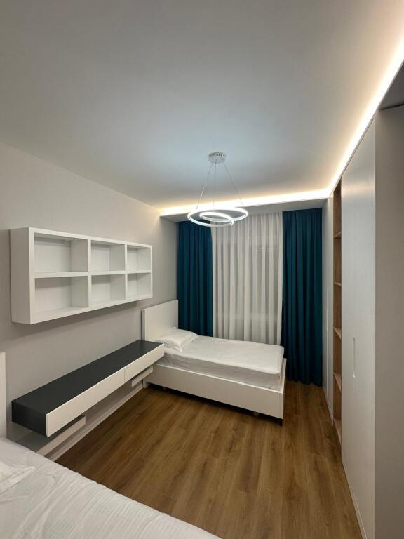2+1+2 apartment + parking space for rent