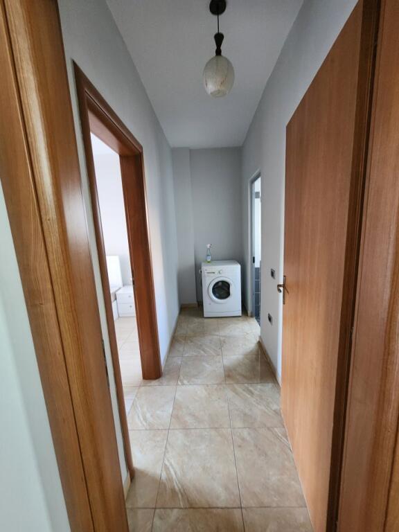 A 1+1 apartment is available for rent near Foto Xhavella, 2 Palmat, Astir.