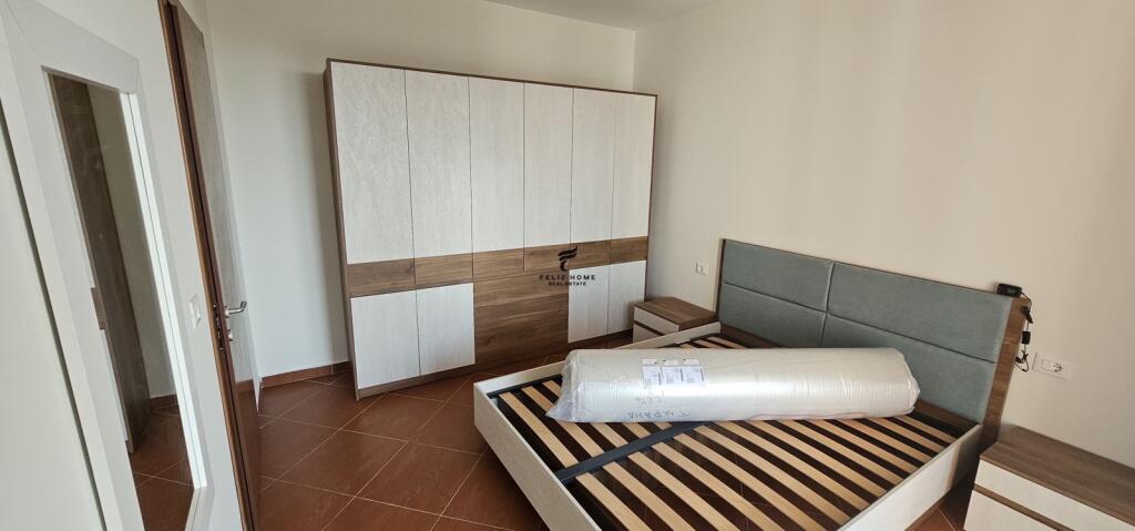 APARTMENT FOR RENT 1+1 TRAIN STATION 52,000 LEK