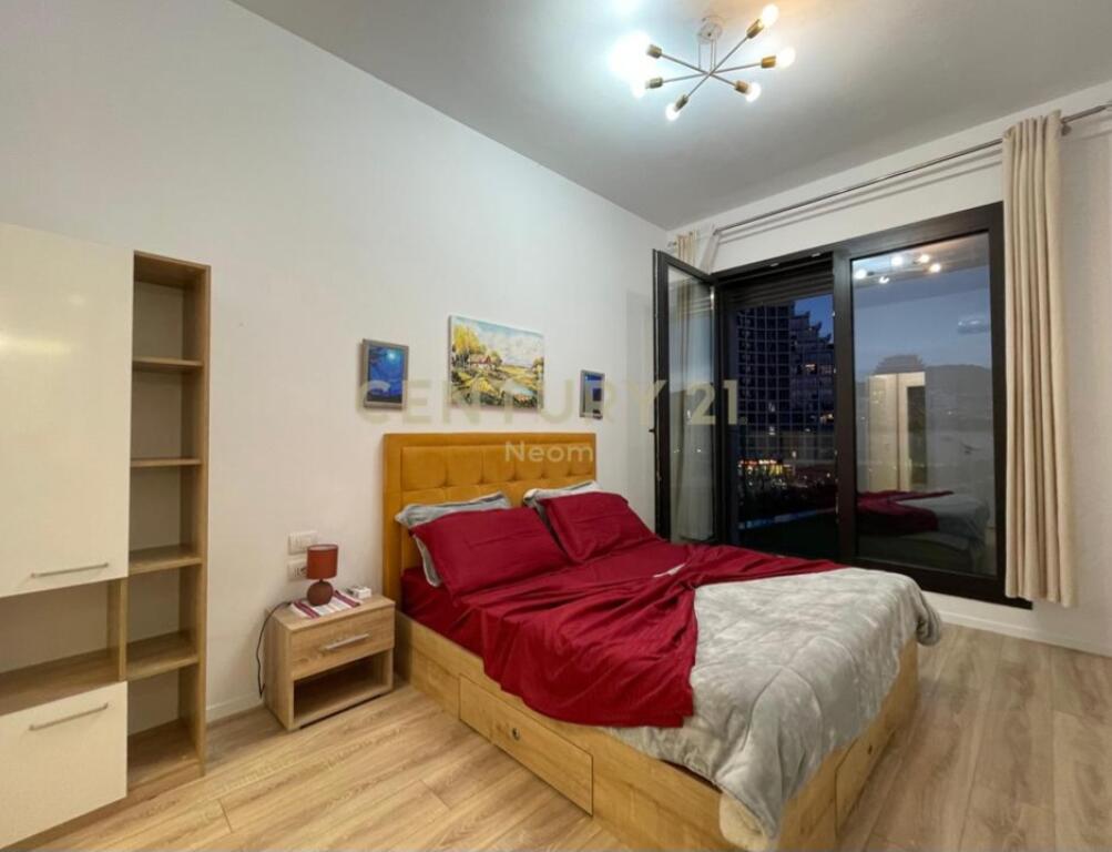✨ 2+1+2 APARTMENT WITH PARKING SPACE FOR RENT – KOSOVARËVE STREET