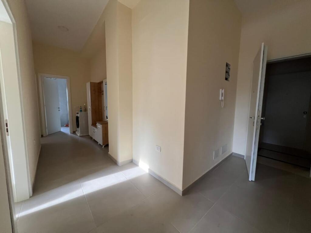 Apartament 2+1+2 per qira, Kompleksi Mangalem - Ali Demi